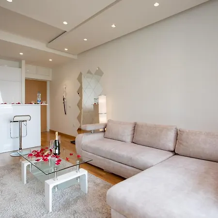 Apartment Waterfront - River View