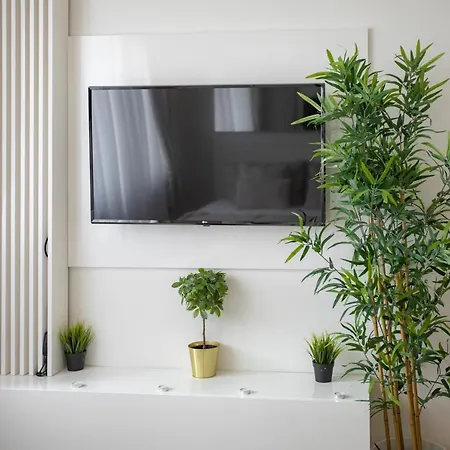 Waterfront - River View Apartament