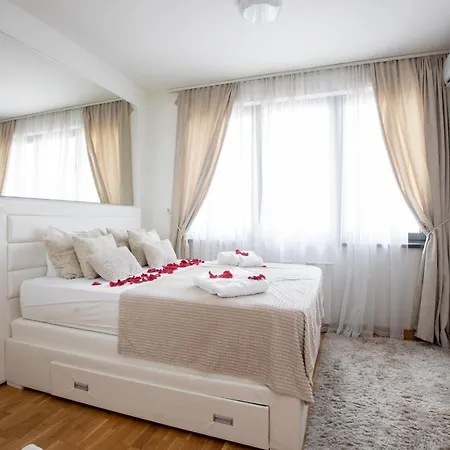 Waterfront - River View شقة *